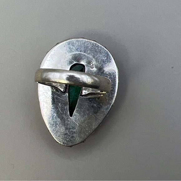 Faceted Enhanced Emerald Teardrop Silver Overlay Ring Size 7.25 - Picture 6 of 11